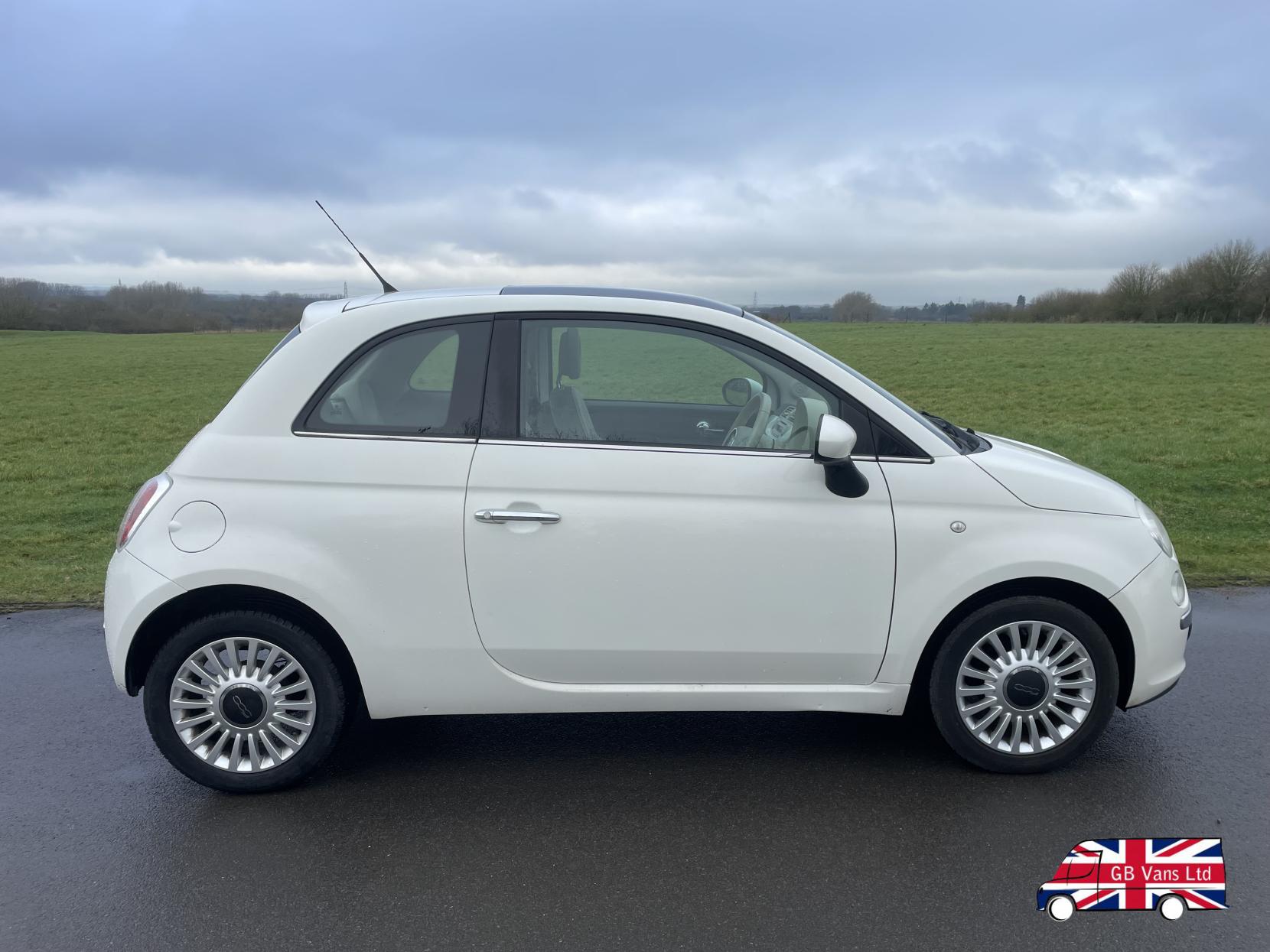 Fiat 500 1.2 Lounge Hatchback 3dr Petrol Manual Euro 5 (s/s) (69 bhp)