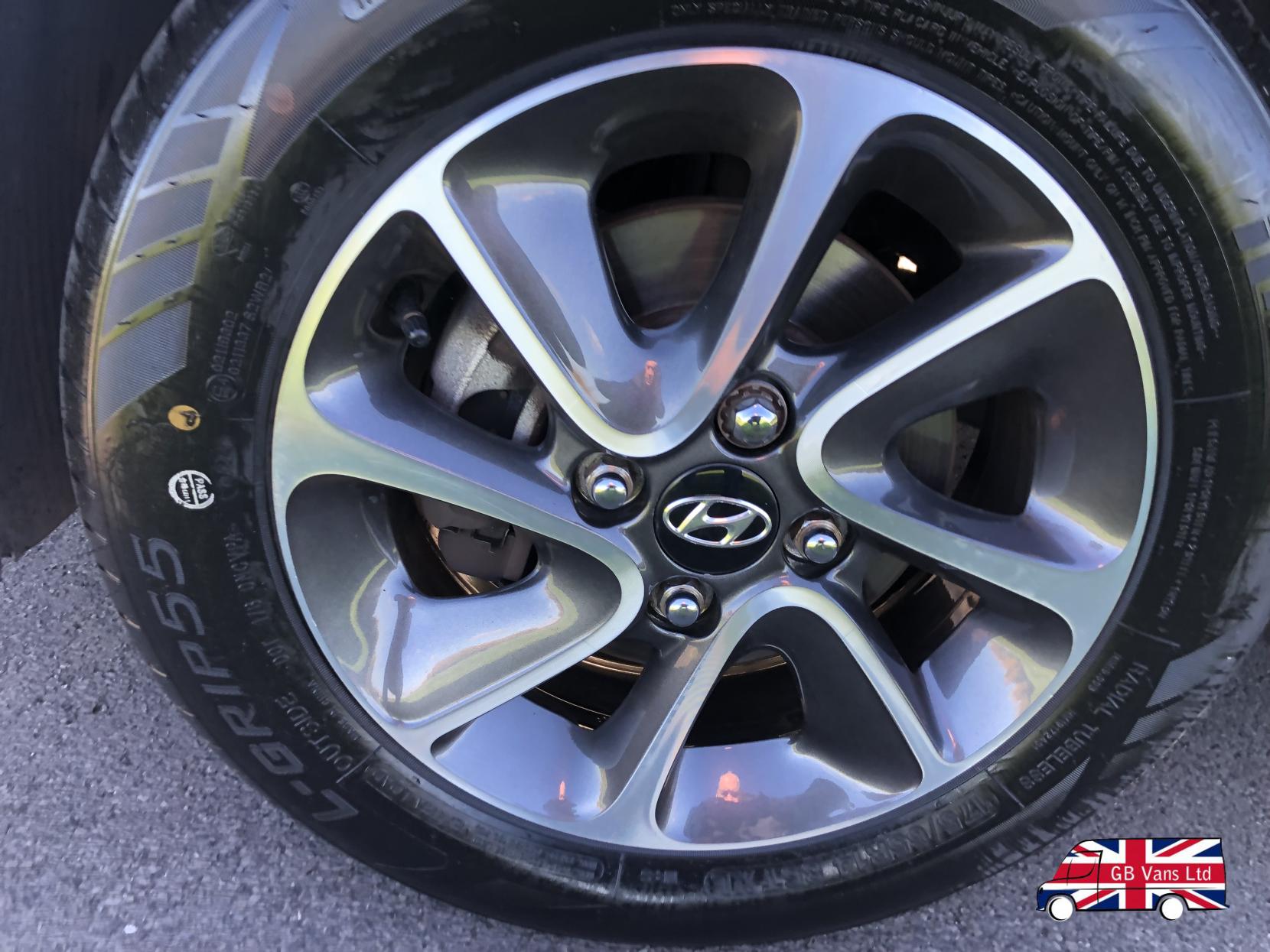 Hyundai i10 1.0 GO! SE Hatchback 5dr Petrol Manual Euro 6 (67 ps)
