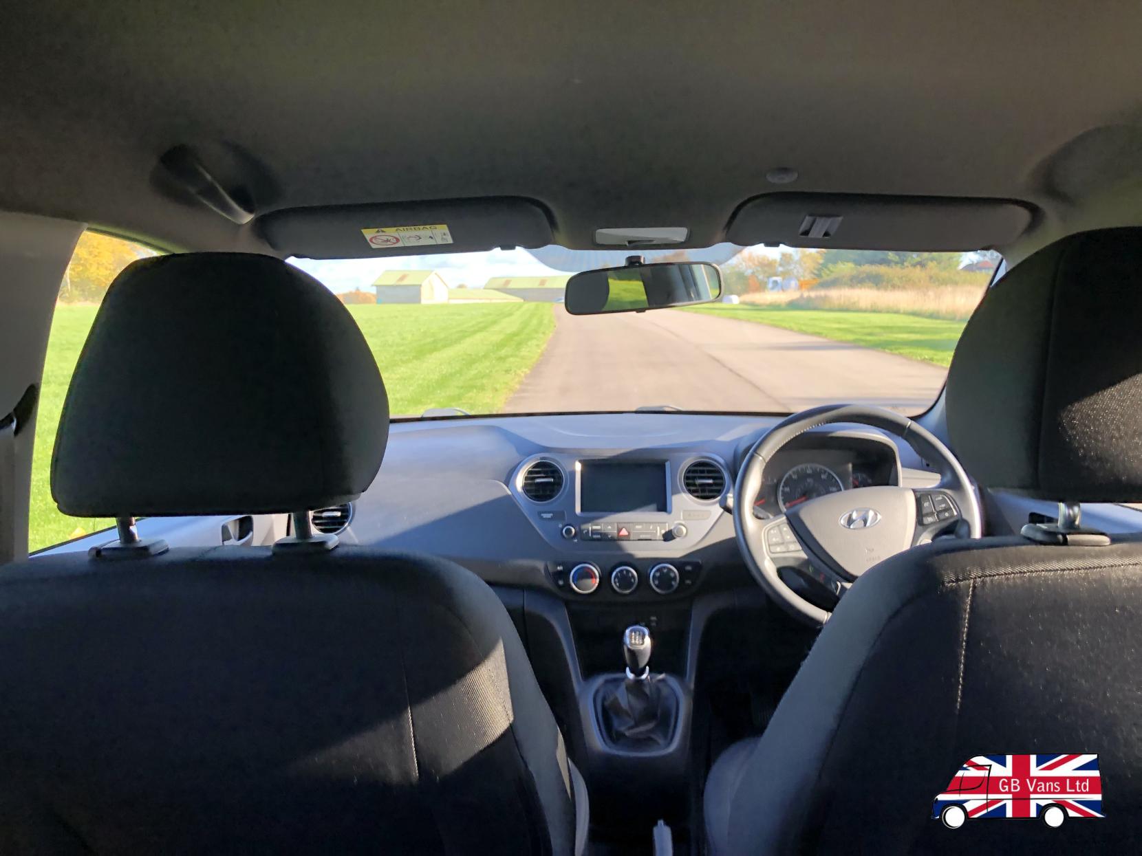 Hyundai i10 1.0 GO! SE Hatchback 5dr Petrol Manual Euro 6 (67 ps)