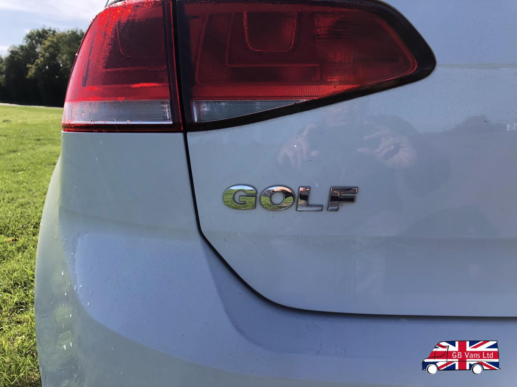 Volkswagen Golf 1.6 TDI BlueMotion Tech SE Hatchback 5dr Diesel Manual Euro 5 (s/s) (105 ps)