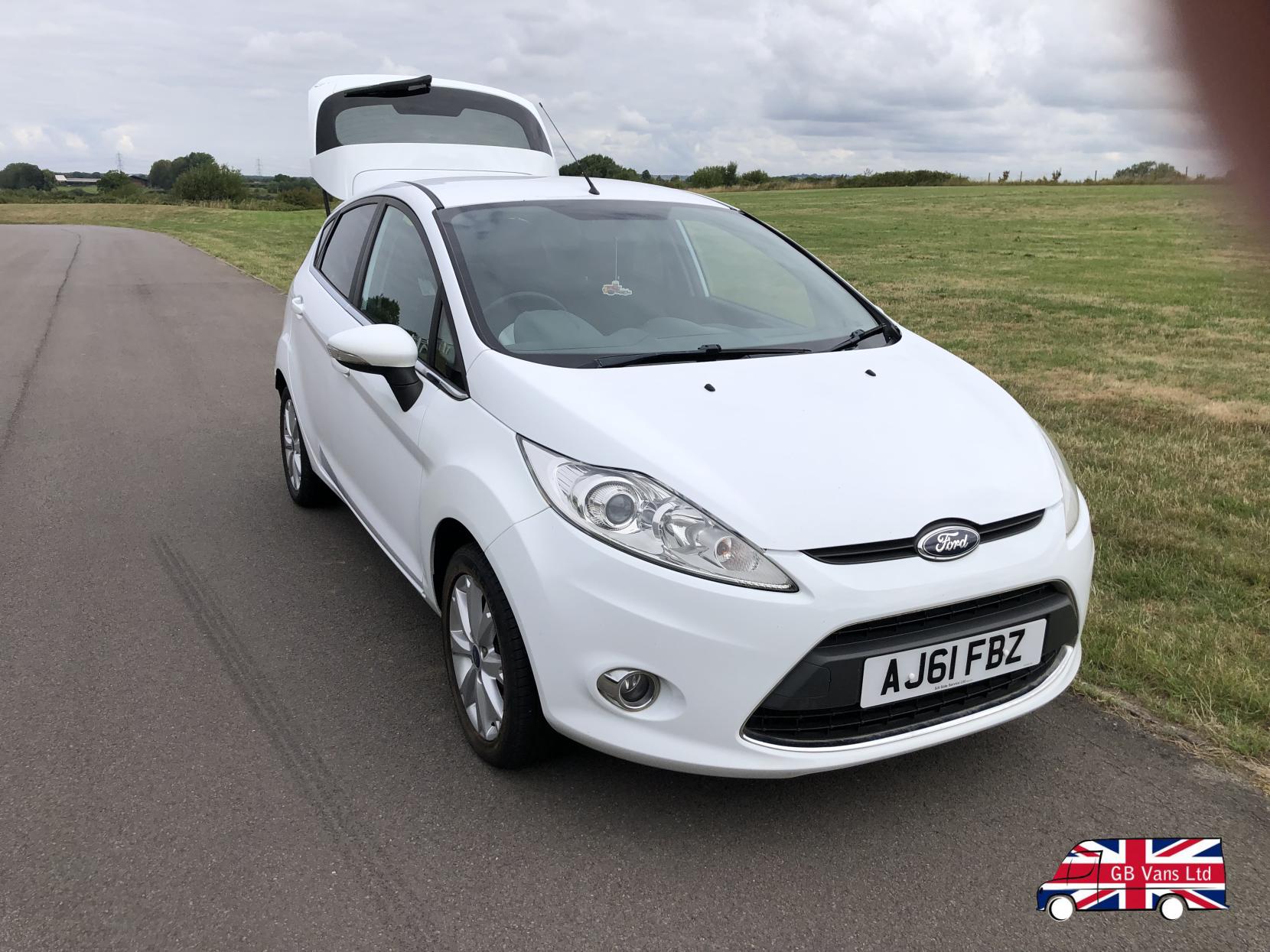 Ford Fiesta 1.25 Zetec Hatchback 5dr Petrol Manual (129 g/km, 81 bhp)