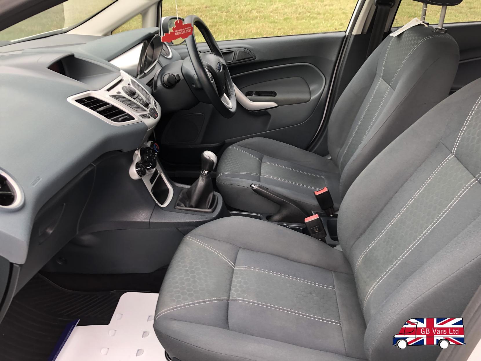 Ford Fiesta 1.25 Zetec Hatchback 5dr Petrol Manual (129 g/km, 81 bhp)