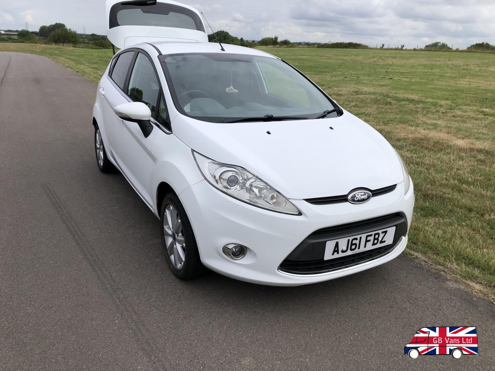 Ford Fiesta 1.25 Zetec Hatchback 5dr Petrol Manual (129 g/km, 81 bhp)
