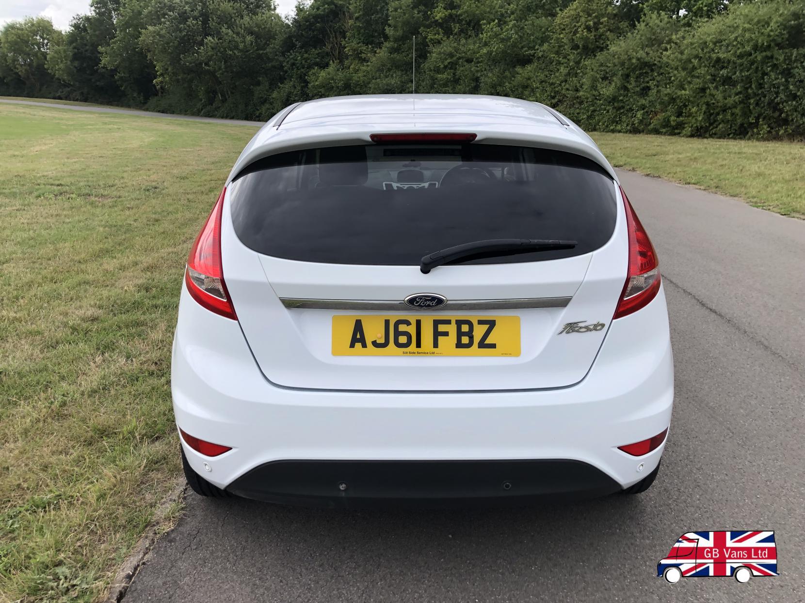Ford Fiesta 1.25 Zetec Hatchback 5dr Petrol Manual (129 g/km, 81 bhp)