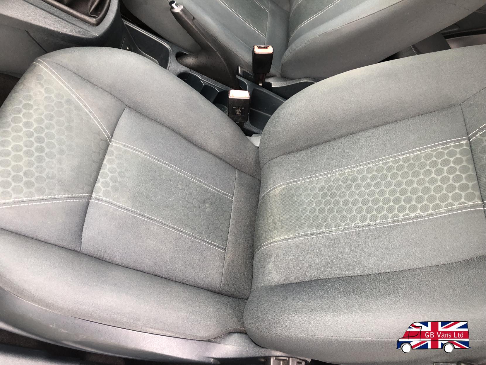 Ford Fiesta 1.25 Zetec Hatchback 5dr Petrol Manual (129 g/km, 81 bhp)