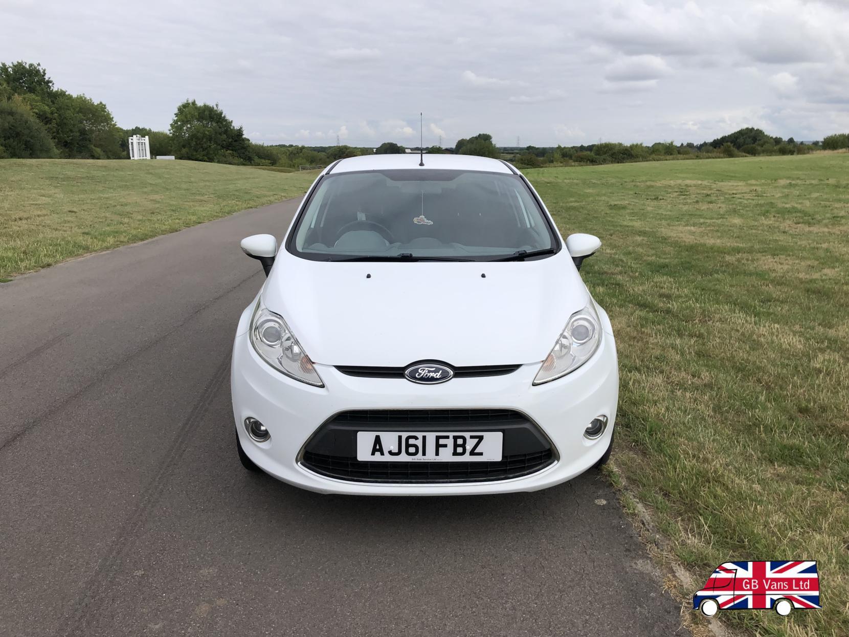Ford Fiesta 1.25 Zetec Hatchback 5dr Petrol Manual (129 g/km, 81 bhp)