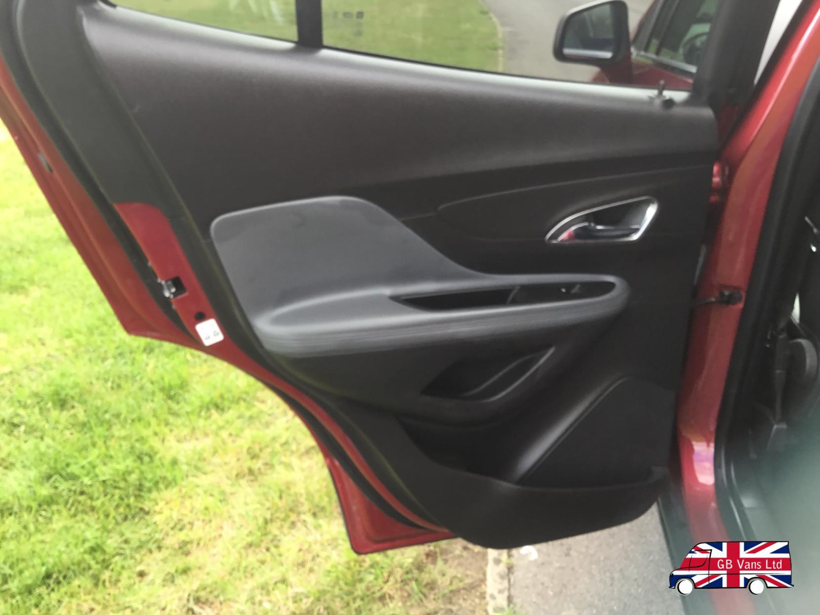 Vauxhall Mokka 1.6 SE SUV 5dr Petrol Manual 2WD Euro 5 (s/s) (115 ps)