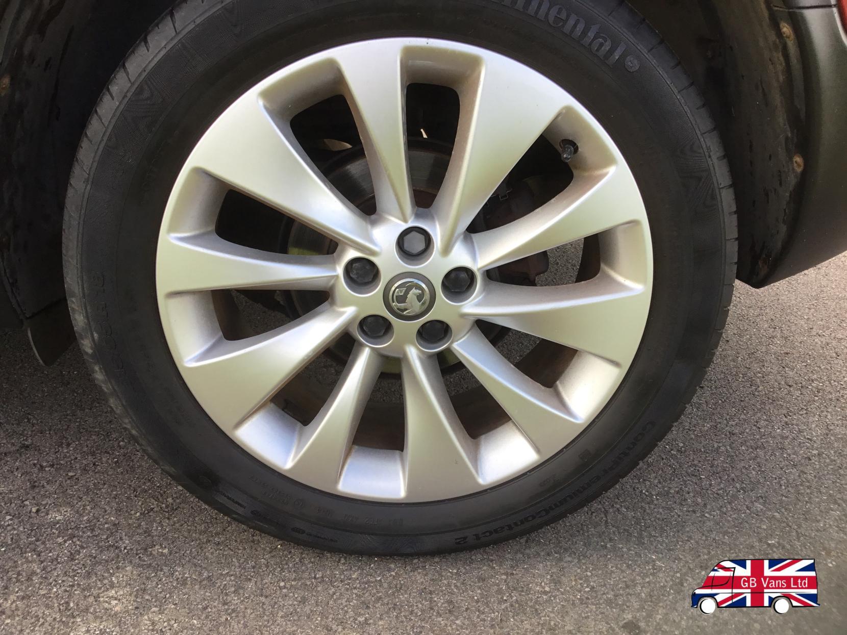 Vauxhall Mokka 1.6 SE SUV 5dr Petrol Manual 2WD Euro 5 (s/s) (115 ps)