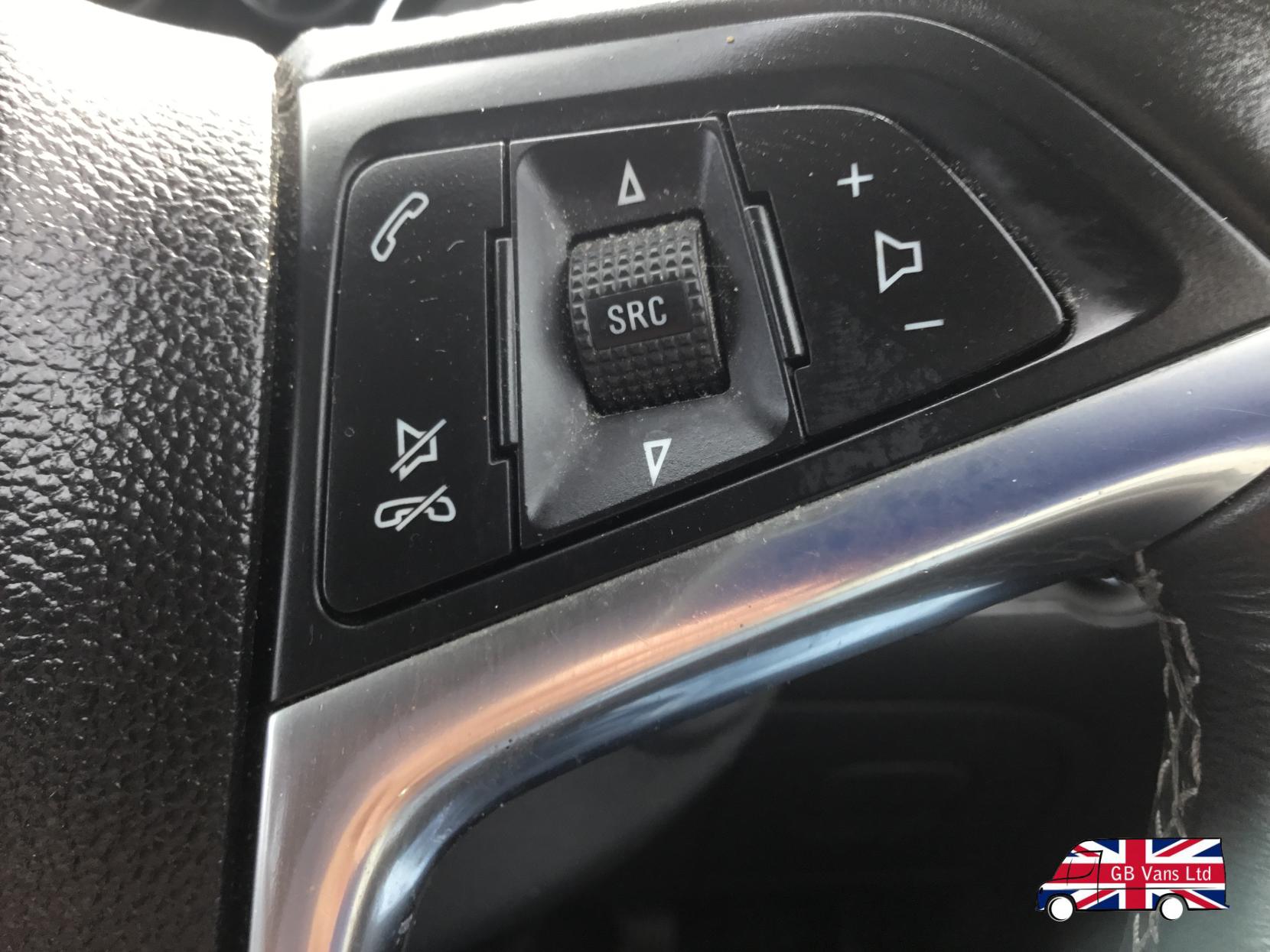 Vauxhall Mokka 1.6 SE SUV 5dr Petrol Manual 2WD Euro 5 (s/s) (115 ps)