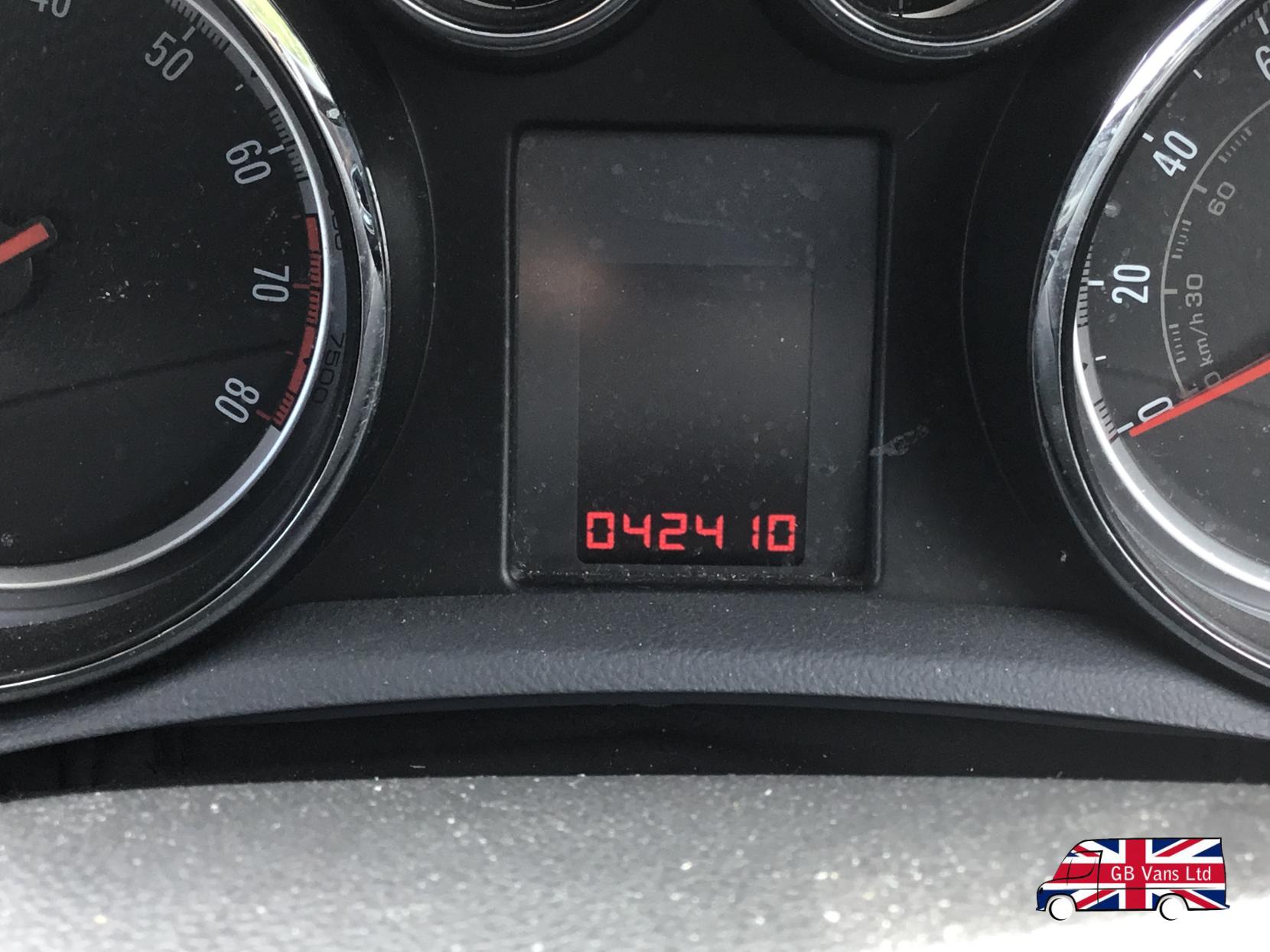 Vauxhall Mokka 1.6 SE SUV 5dr Petrol Manual 2WD Euro 5 (s/s) (115 ps)