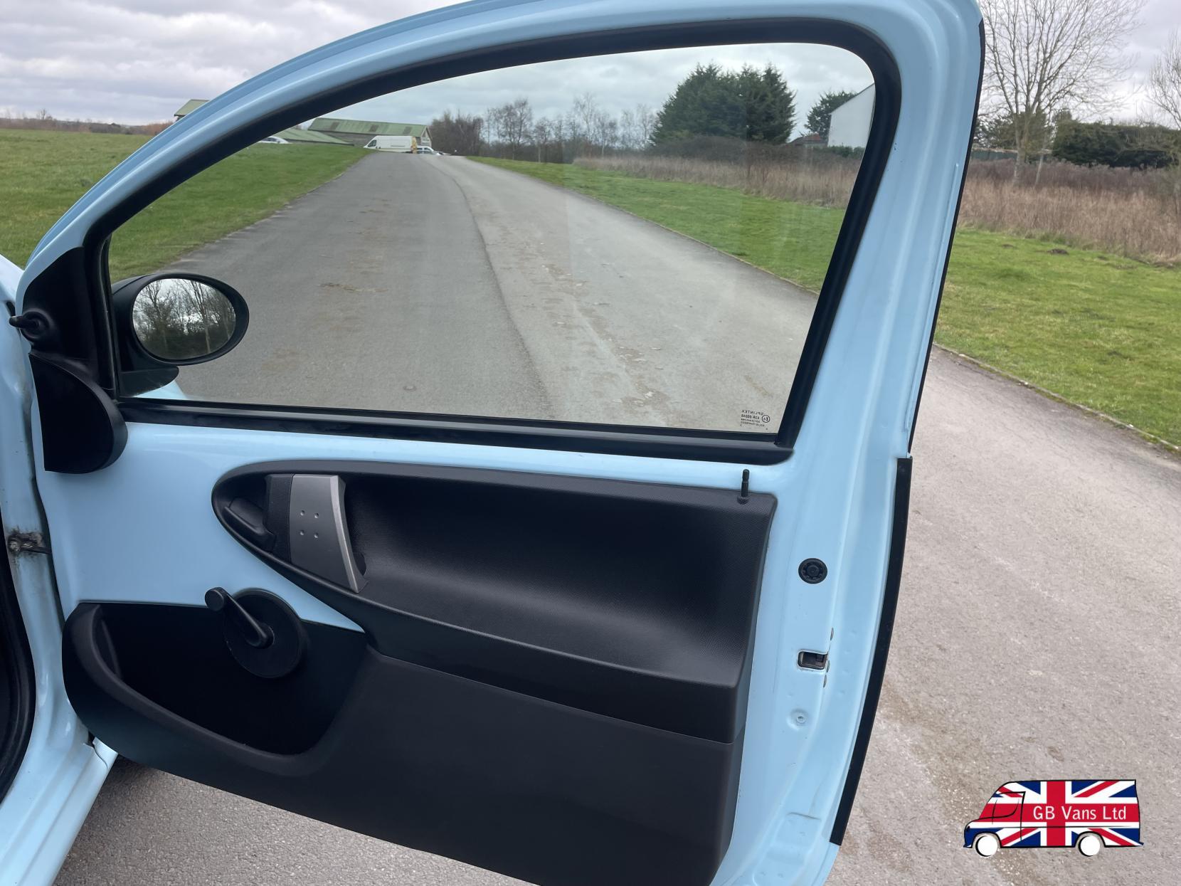 Citroen C1 1.0i VT Hatchback 3dr Petrol Manual Euro 5 (68 ps)