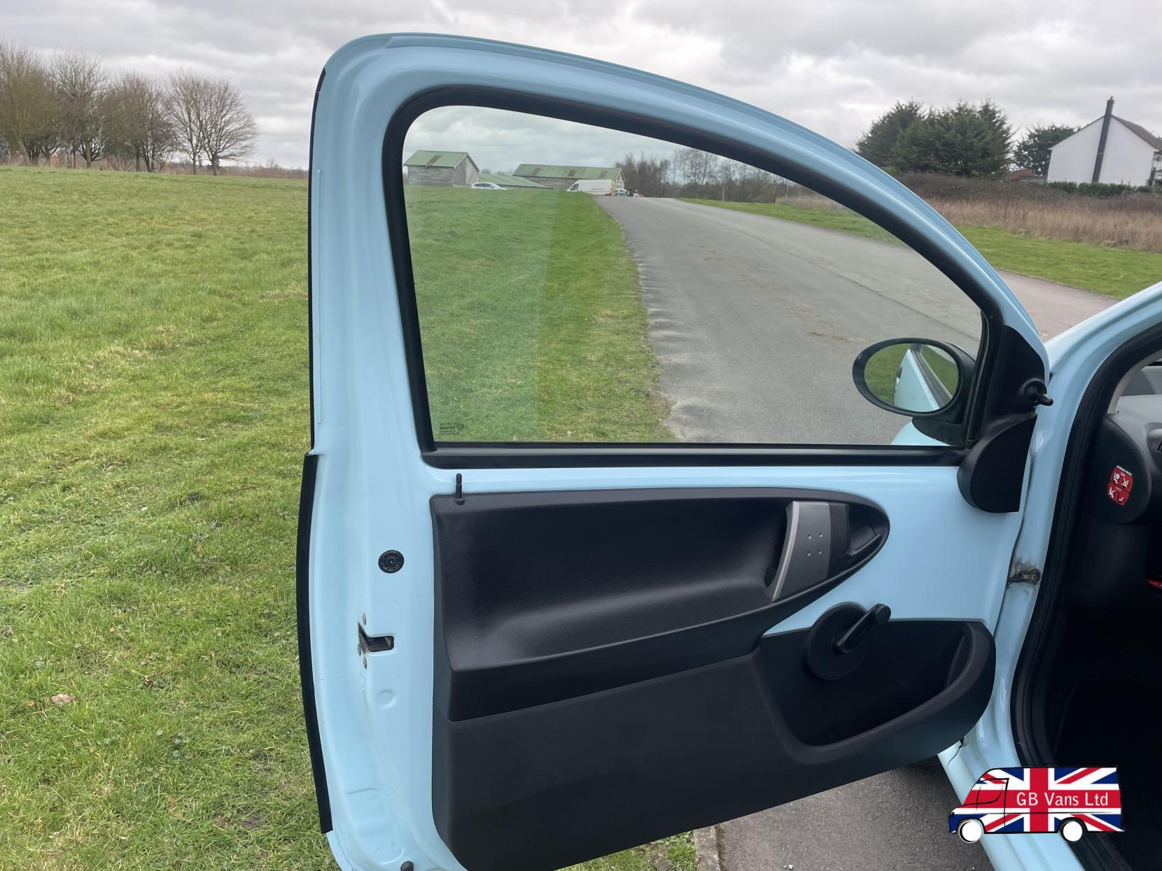 Citroen C1 1.0i VT Hatchback 3dr Petrol Manual Euro 5 (68 ps)