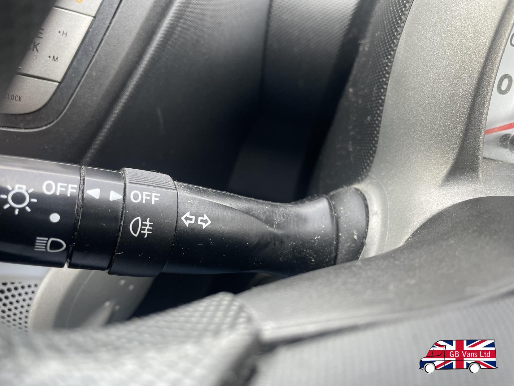 Citroen C1 1.0i VT Hatchback 3dr Petrol Manual Euro 5 (68 ps)