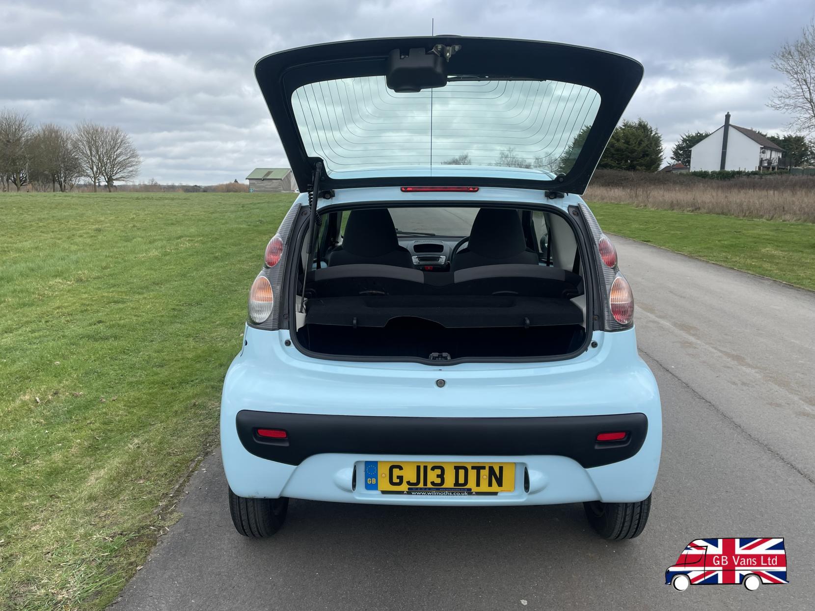 Citroen C1 1.0i VT Hatchback 3dr Petrol Manual Euro 5 (68 ps)