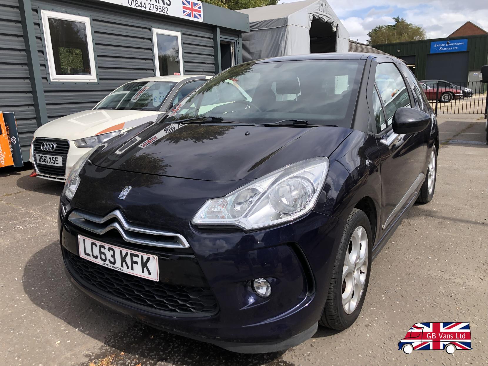 Citroen DS3 1.2 VTi DSign Hatchback 3dr Petrol Manual Euro 5 (82 ps)