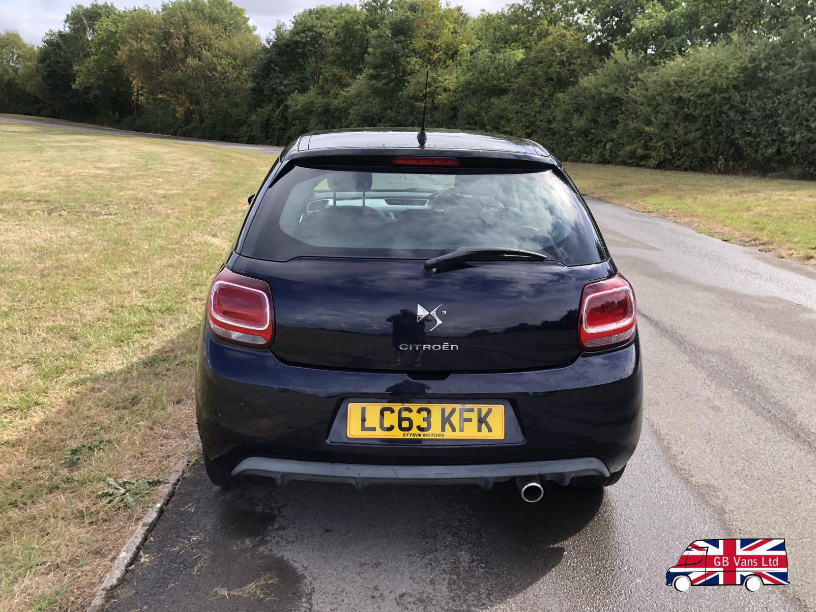 Citroen DS3 1.2 VTi DSign Hatchback 3dr Petrol Manual Euro 5 (82 ps)
