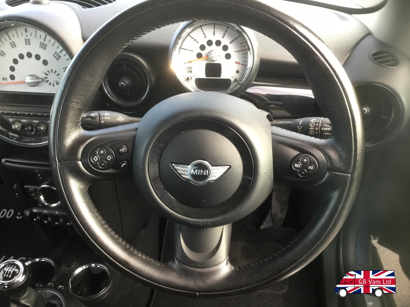 MINI Hatch 1.6 Cooper Hatchback 3dr Petrol Manual Euro 5 (s/s) (122 ps)