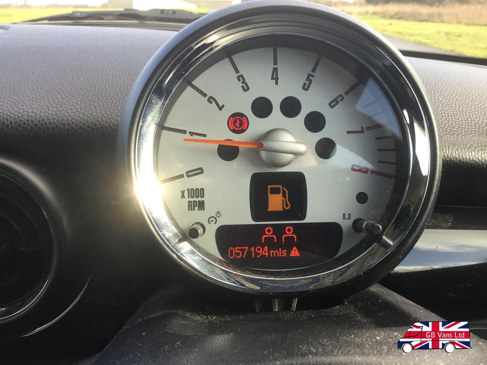 MINI Hatch 1.6 Cooper Hatchback 3dr Petrol Manual Euro 5 (s/s) (122 ps)