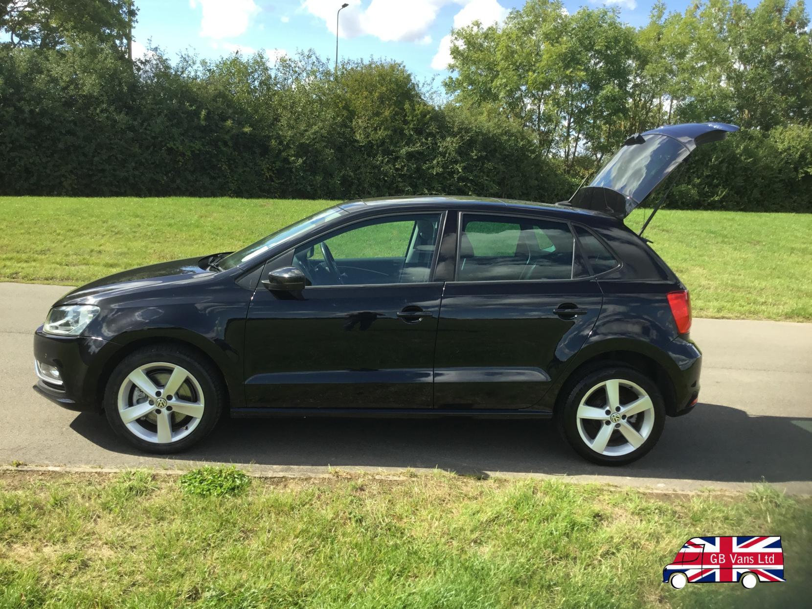 Volkswagen Polo 1.2 TSI BlueMotion Tech SEL Hatchback 5dr Petrol Manual Euro 6 (s/s) (110 ps)