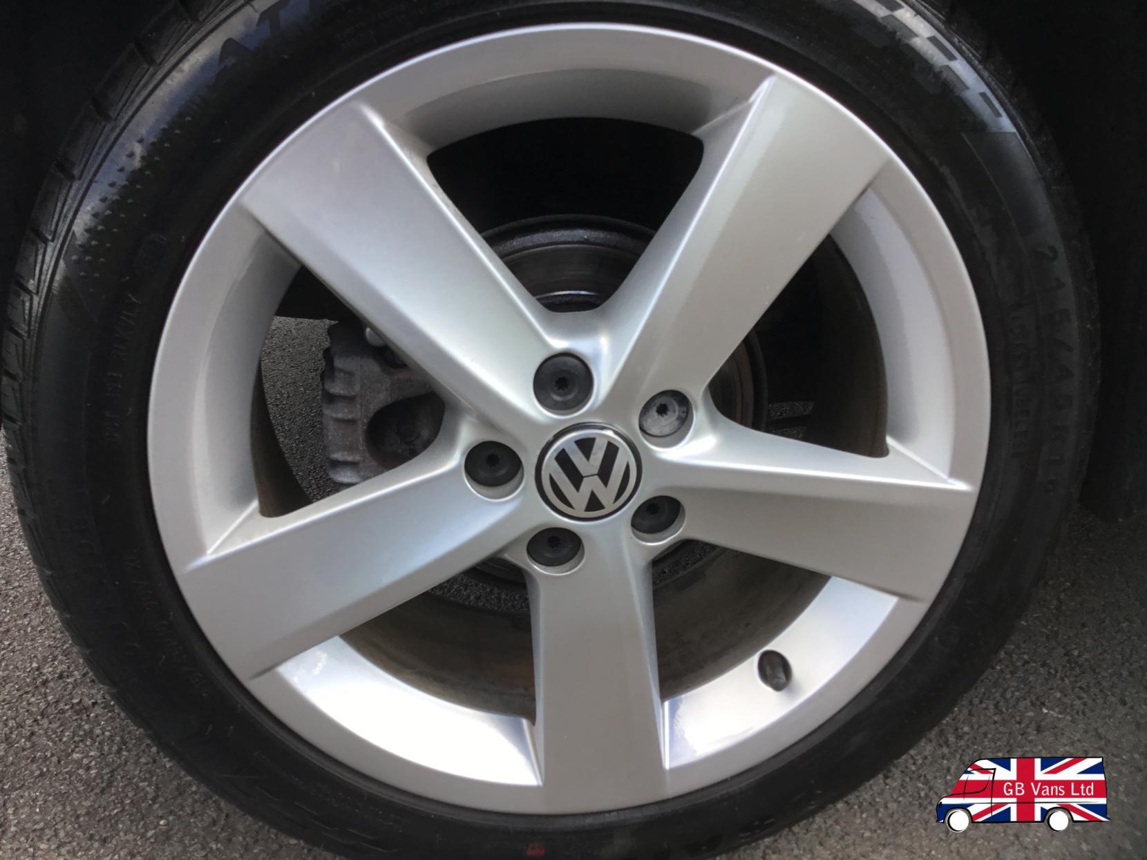 Volkswagen Polo 1.2 TSI BlueMotion Tech SEL Hatchback 5dr Petrol Manual Euro 6 (s/s) (110 ps)