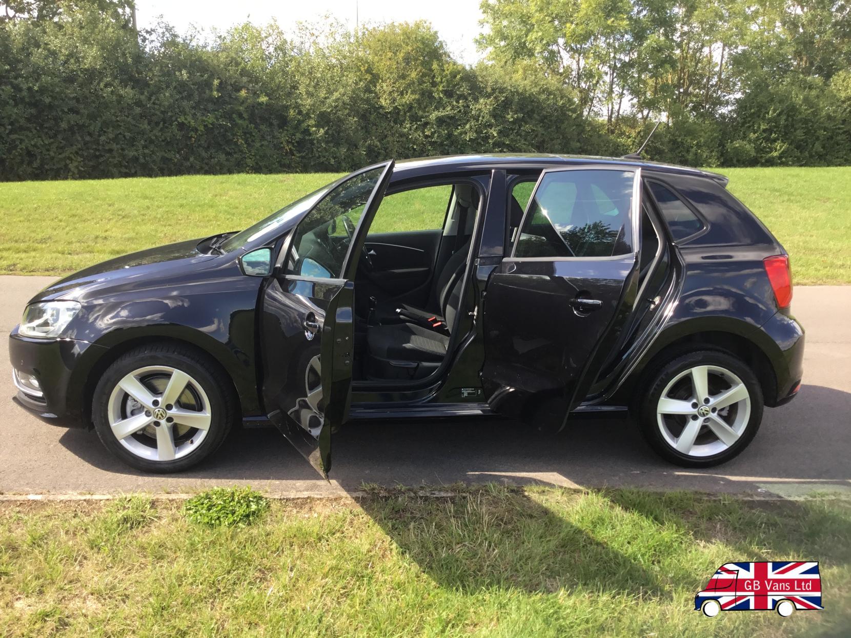 Volkswagen Polo 1.2 TSI BlueMotion Tech SEL Hatchback 5dr Petrol Manual Euro 6 (s/s) (110 ps)