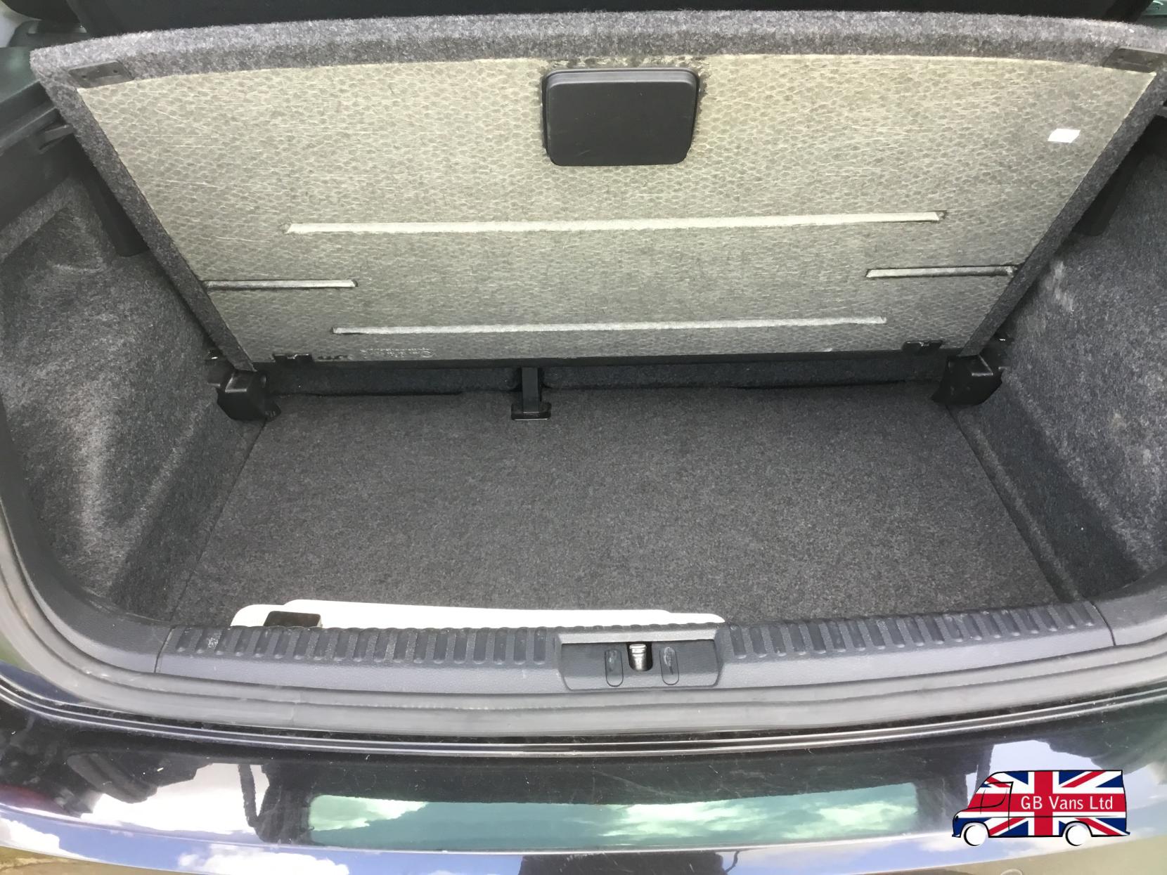 Volkswagen Polo 1.2 TSI BlueMotion Tech SEL Hatchback 5dr Petrol Manual Euro 6 (s/s) (110 ps)