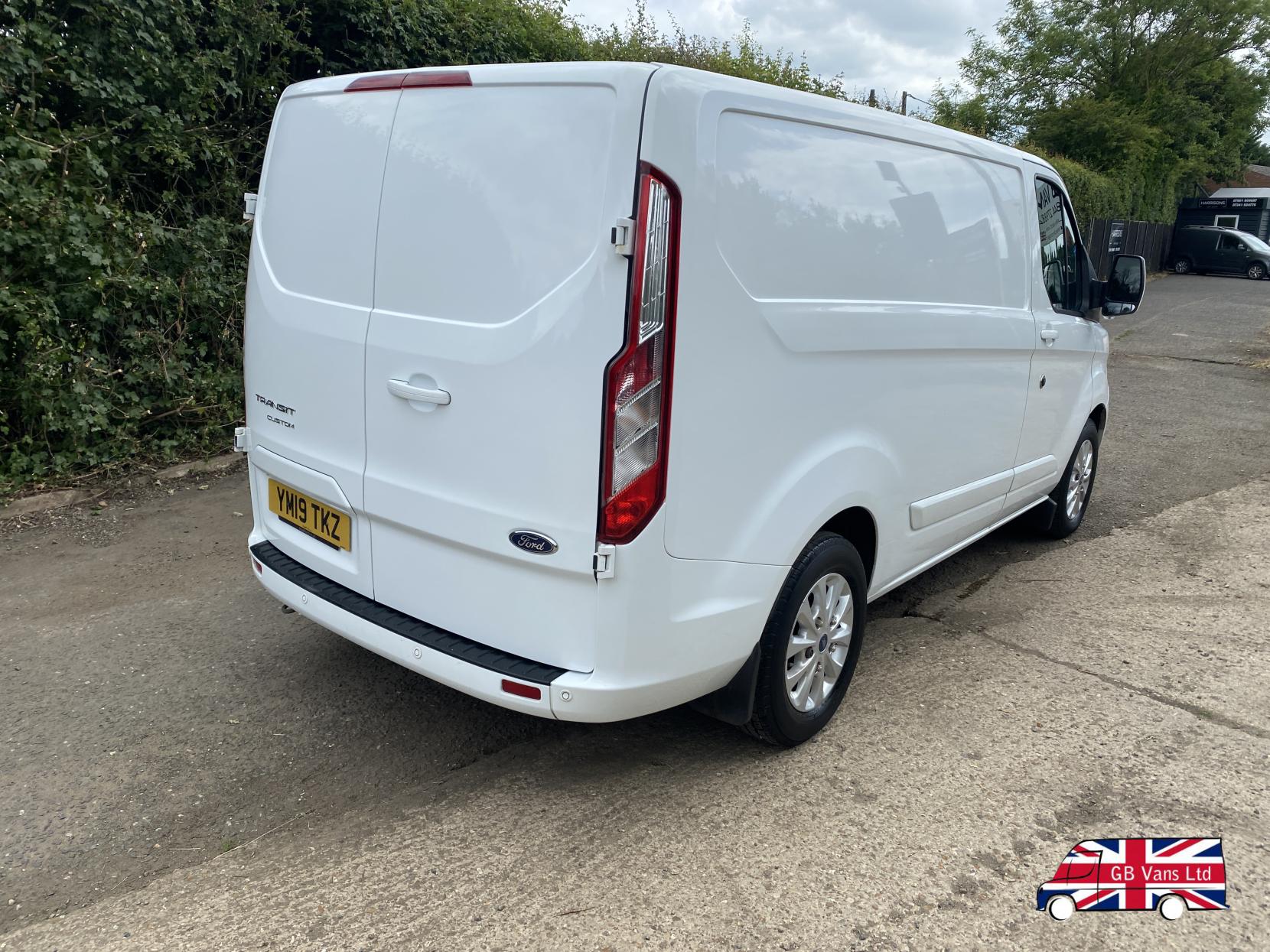 Ford Transit Custom 2.0 280 EcoBlue Limited Panel Van 5dr Diesel Manual L1 H1 Euro 6 (130 ps)