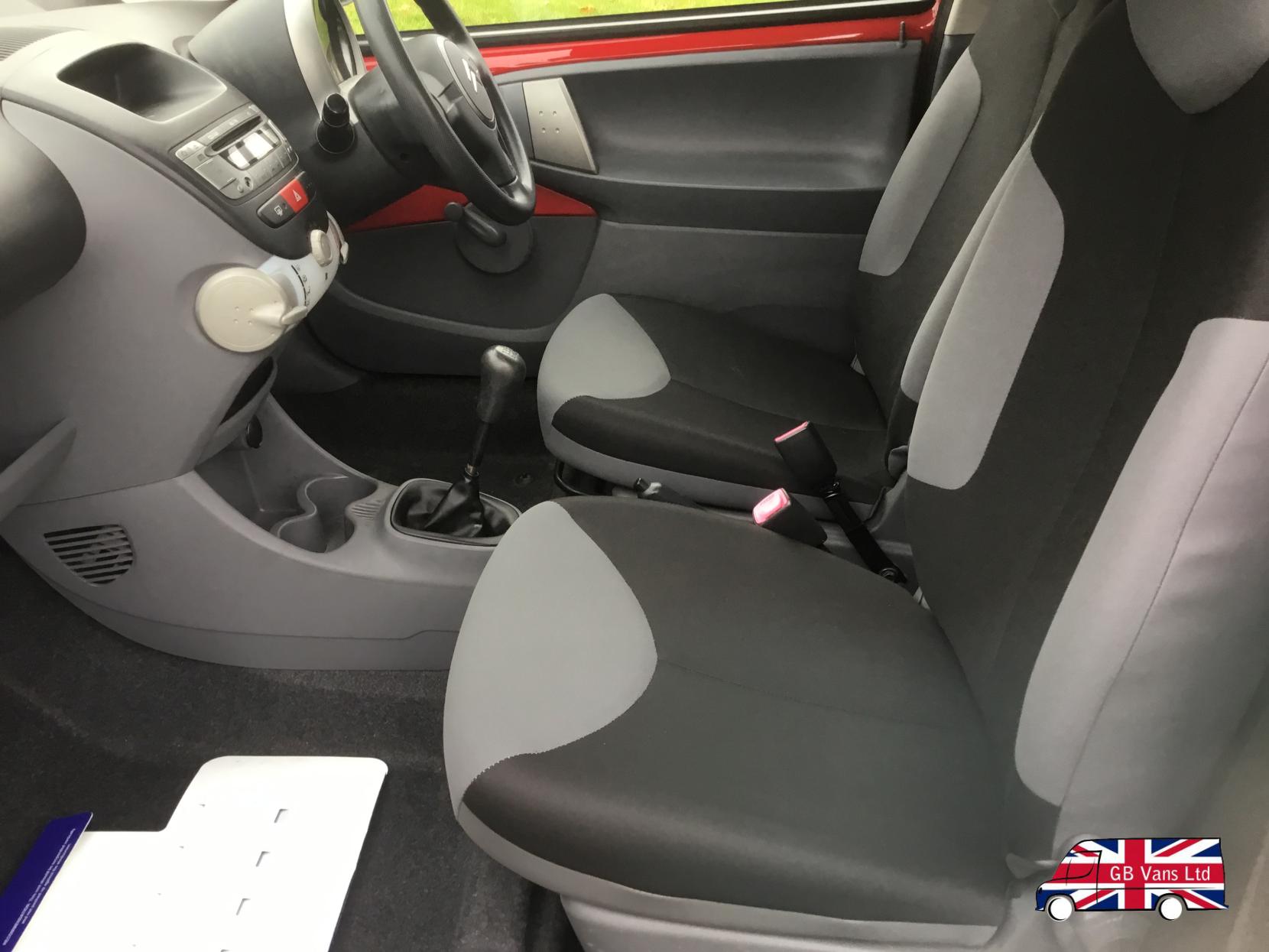 Citroen C1 1.0i Vibe Hatchback 3dr Petrol Manual Euro 4 (67 ps)