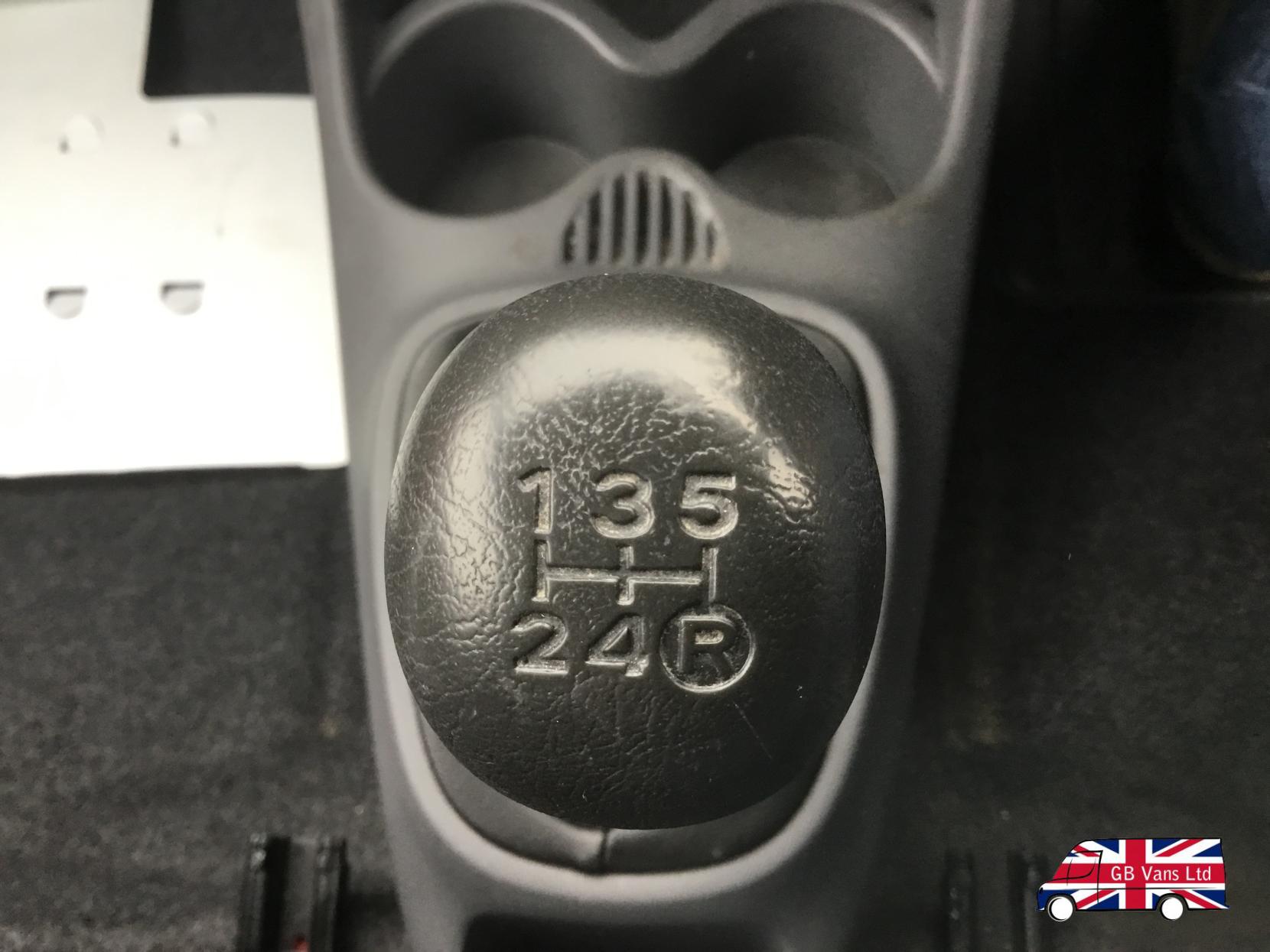 Citroen C1 1.0i Vibe Hatchback 3dr Petrol Manual Euro 4 (67 ps)