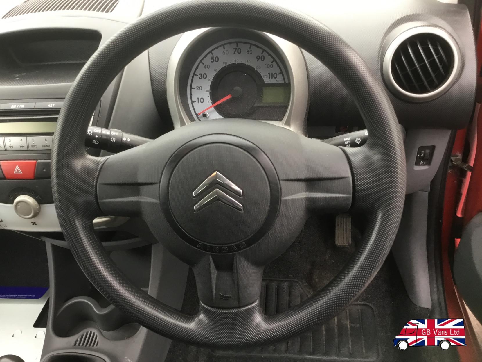 Citroen C1 1.0i Vibe Hatchback 3dr Petrol Manual Euro 4 (67 ps)